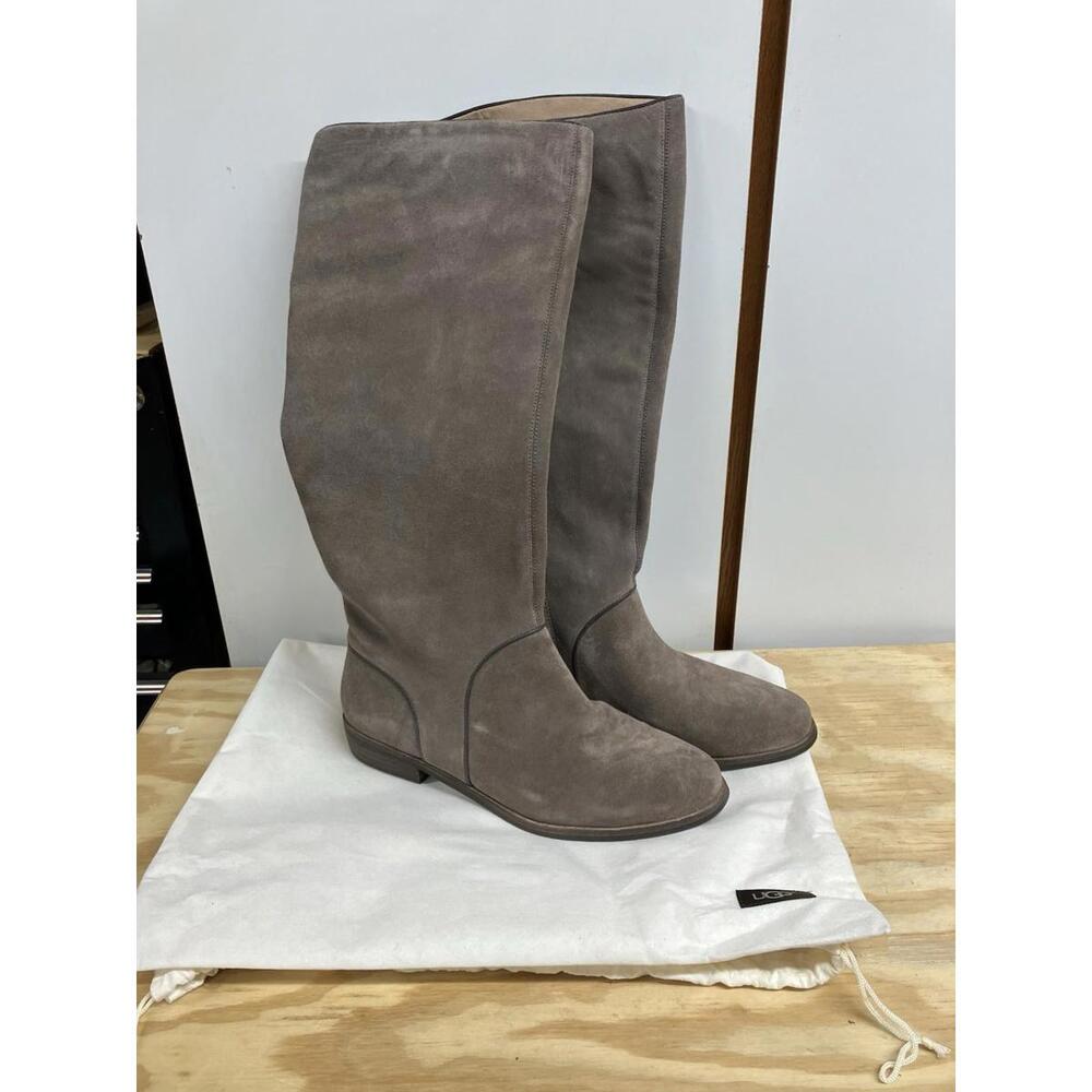UGG Women's Classic Tall Boots Sand Suede Leather, Size 10 NWOT S/N 1017344